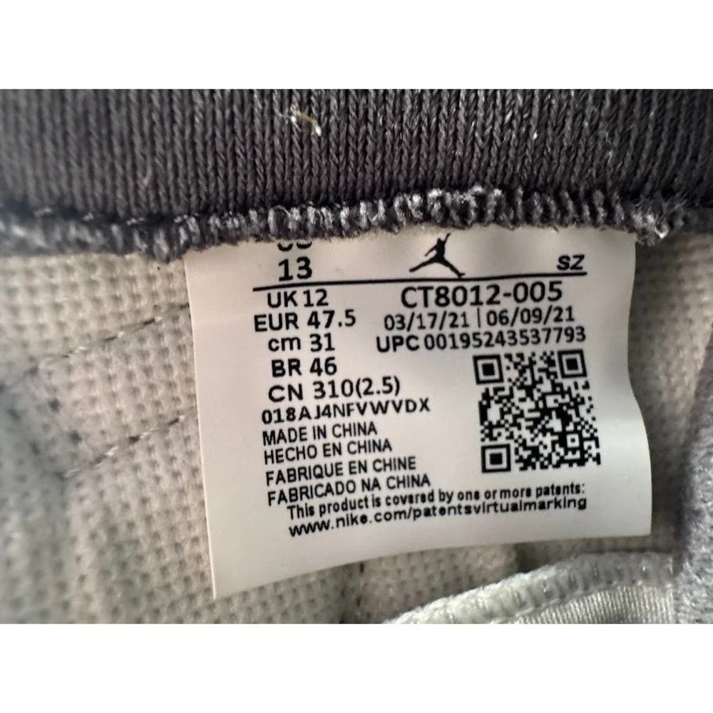 Air Jordan 11 Retro Cool Grey 2021 Mens Size‎ 13 CT8012-005 Medium Grey Sneakers